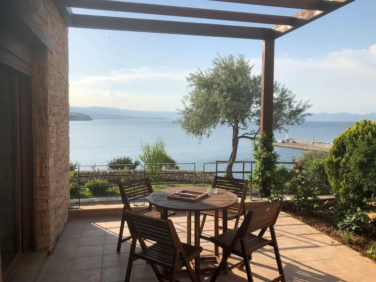Harbour Point Apartment Nea Roda Grecia