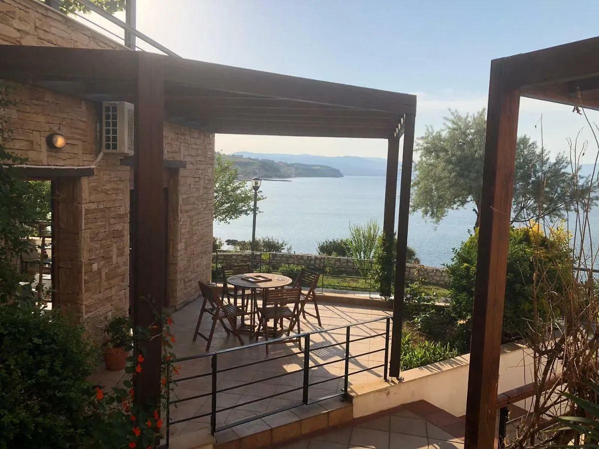 Harbour Point Apartment Nea Roda